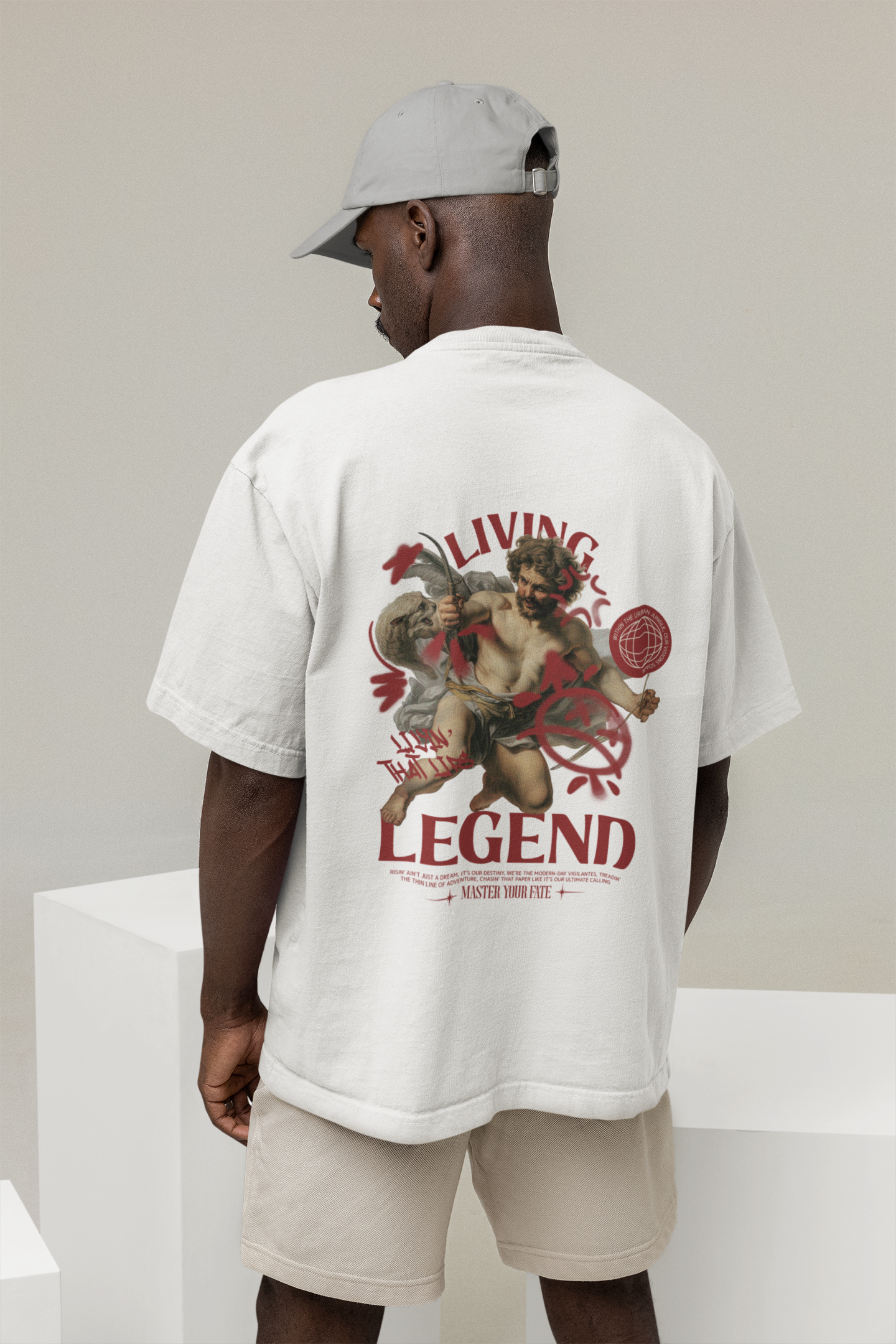 OVERSIZED TSHIRTS WHITE: LEGEND