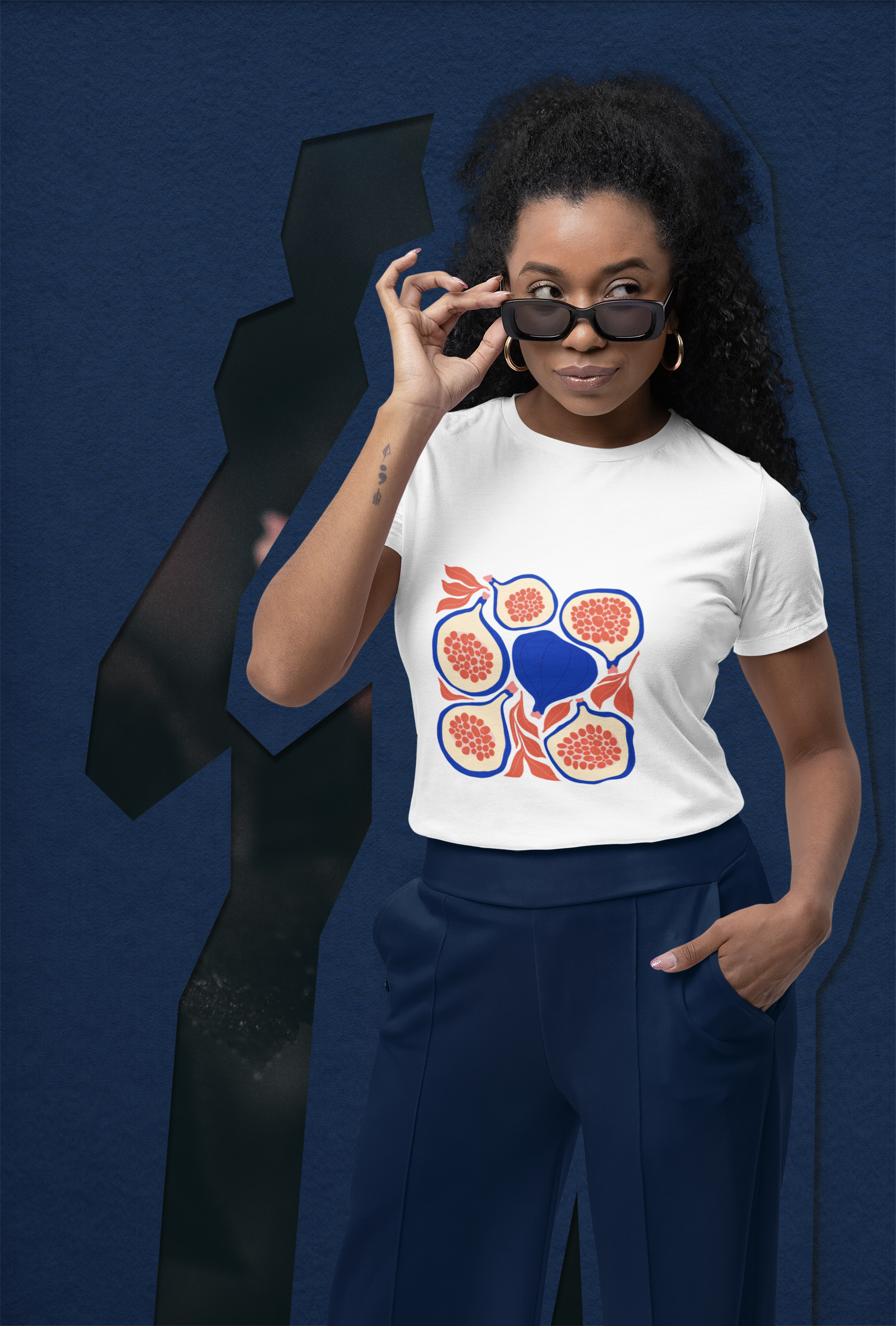 WOMEN'S T-SHIRT WHITE: ONION