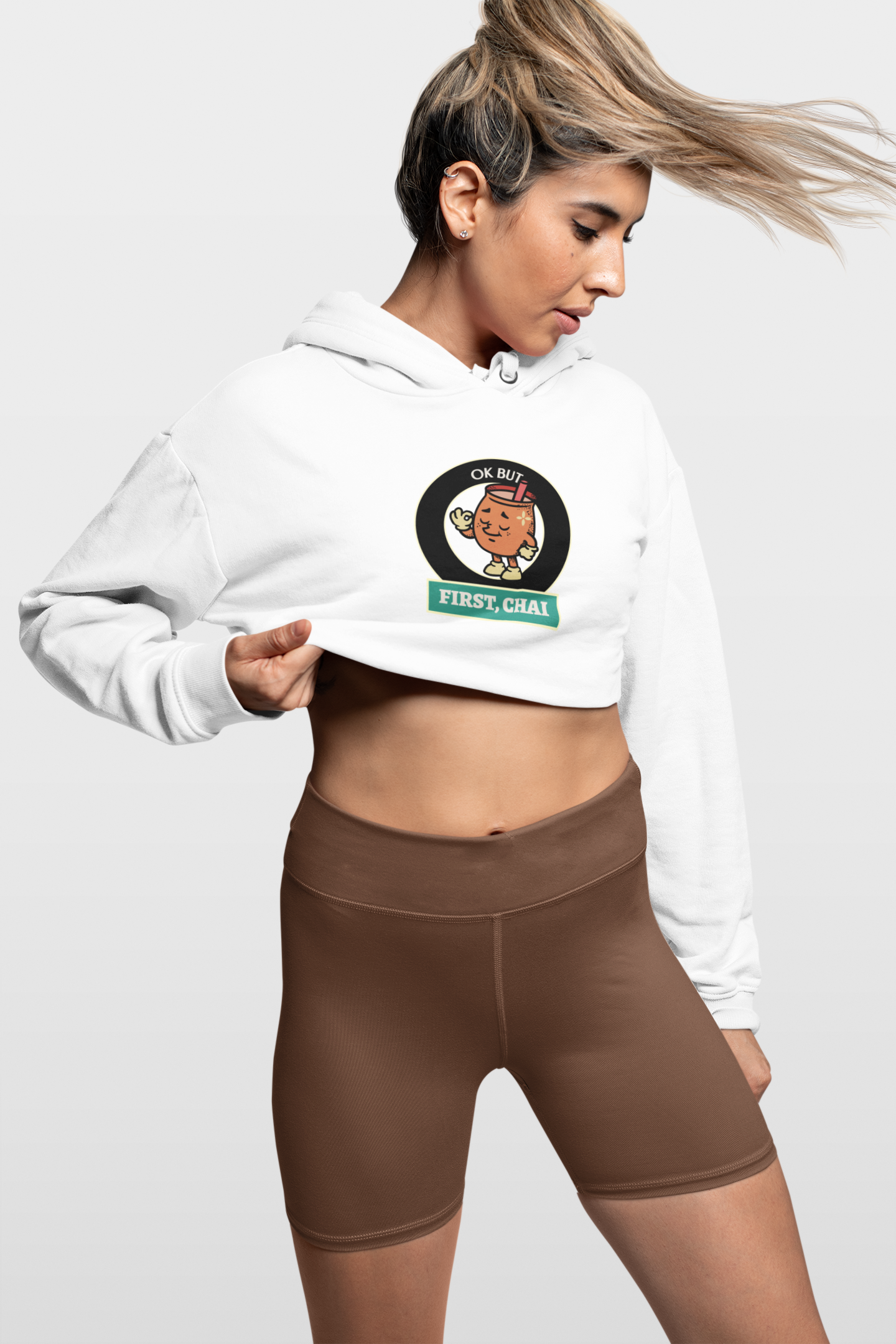 CROP HOODIES WHITE x FIRST CHAI