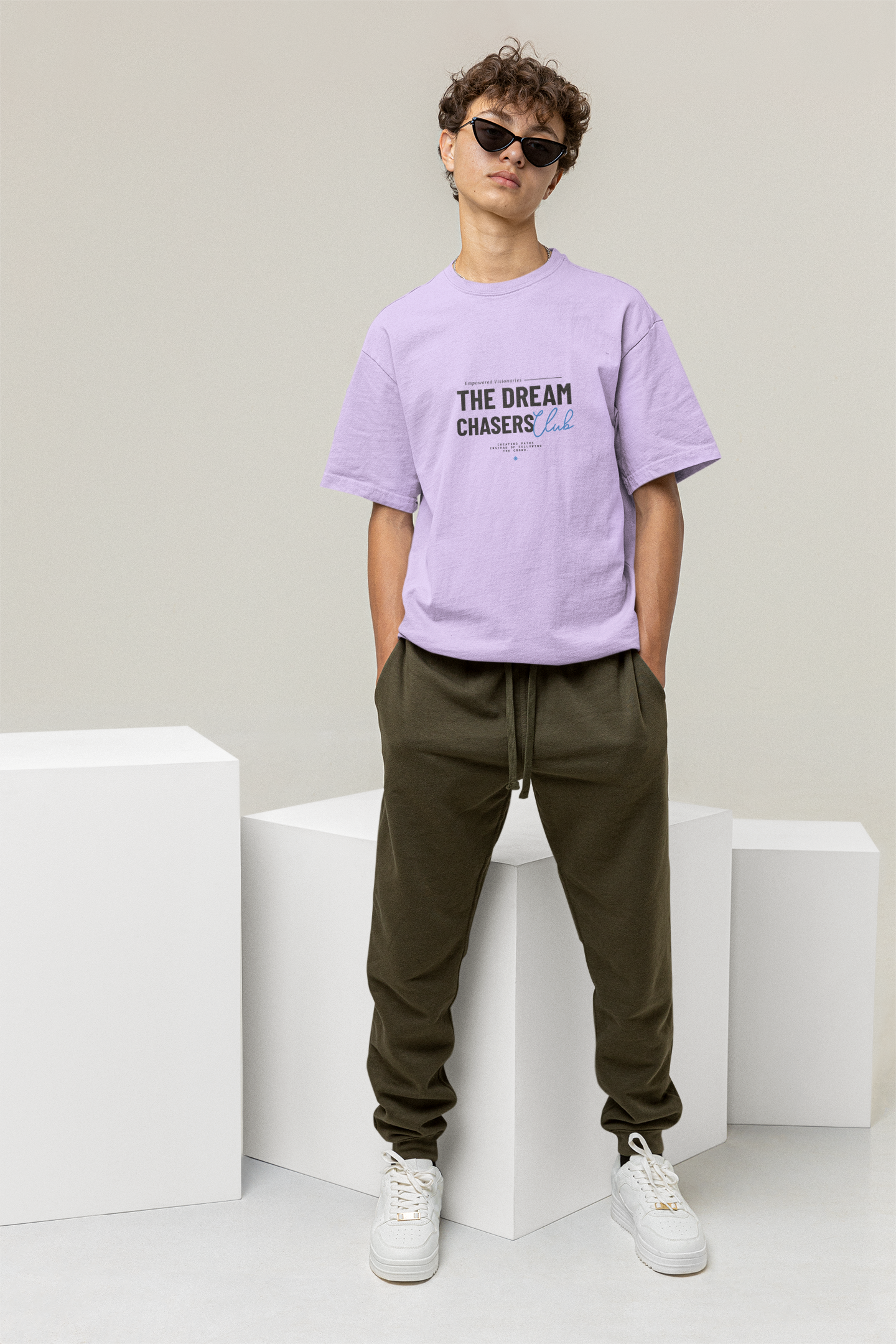 OVERSIZED TSHIRTS LAVENDER: THE DREAM CHASER