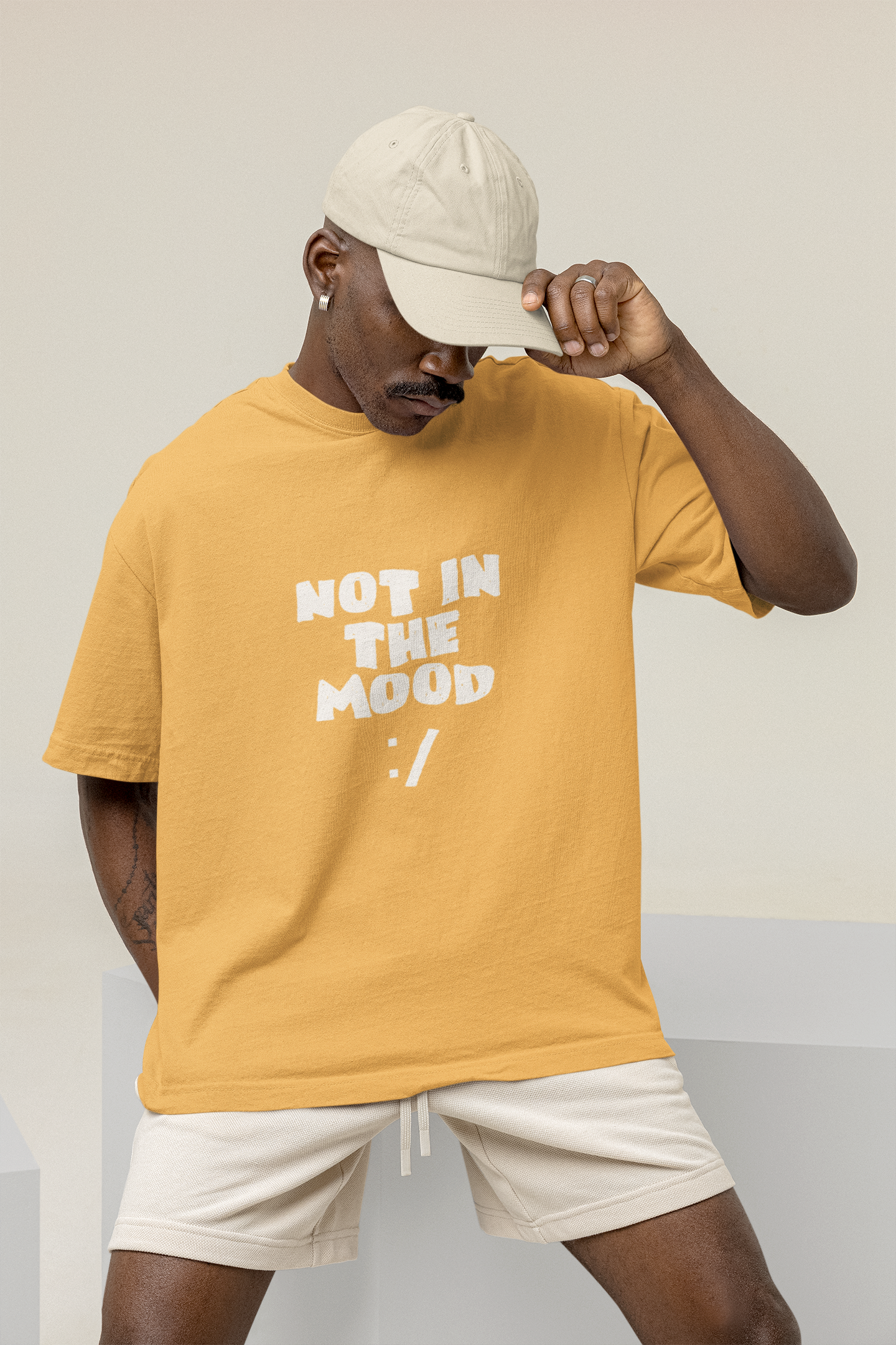 OVERSIZED TSHIRTS YELLOW: NOT IN MOOD
