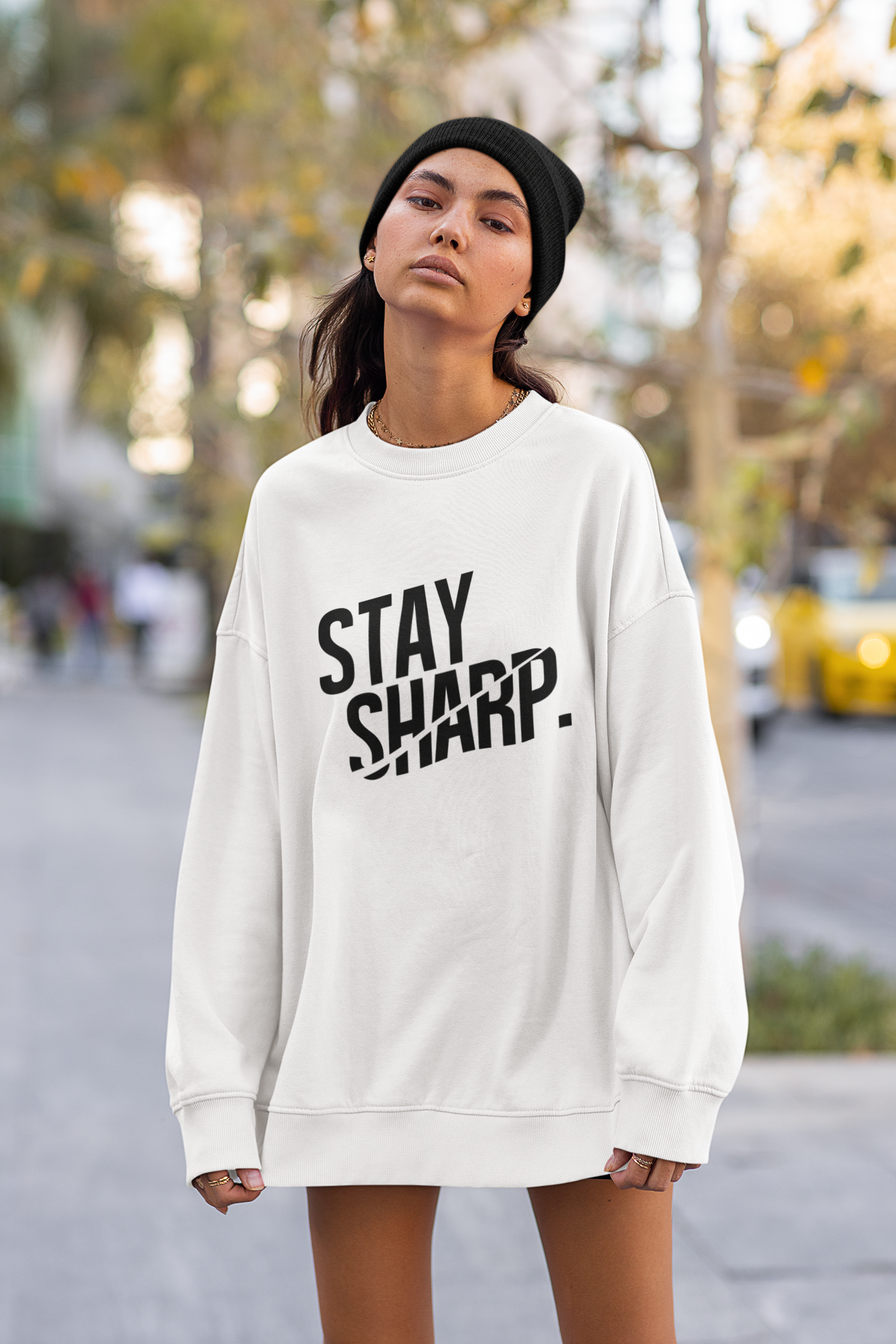 OVERSIZED SWEATSHIRTS - WHITE : STAY SHARP