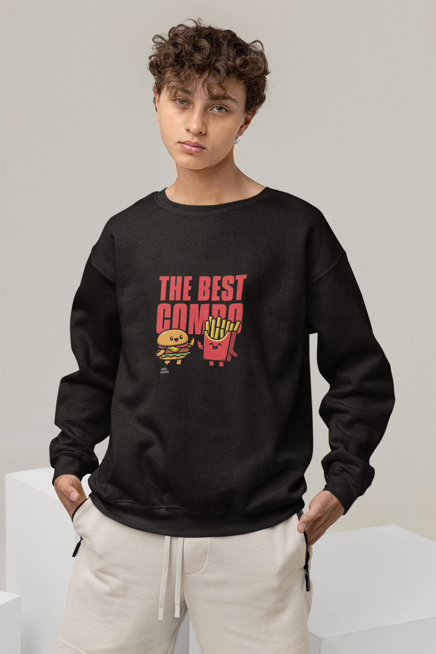SWEATSHIRTS BLACK: THE BEST COMBO
