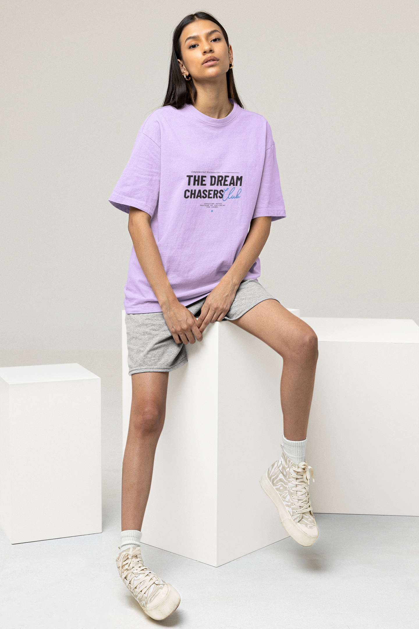 OVERSIZED TSHIRTS LAVENDER: THE DREAM CHASER