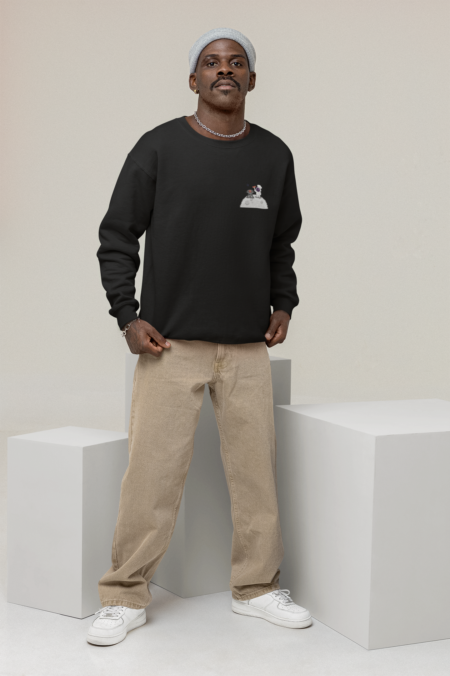 SWEATSHIRTS BLACK: ASTRONAUT