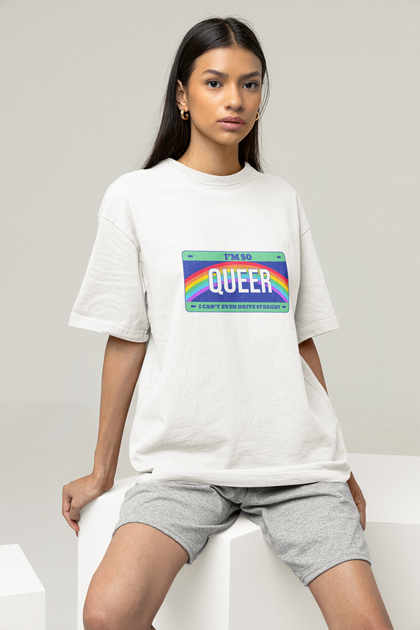 OVERSIZED TSHIRTS WHITE: QUEER