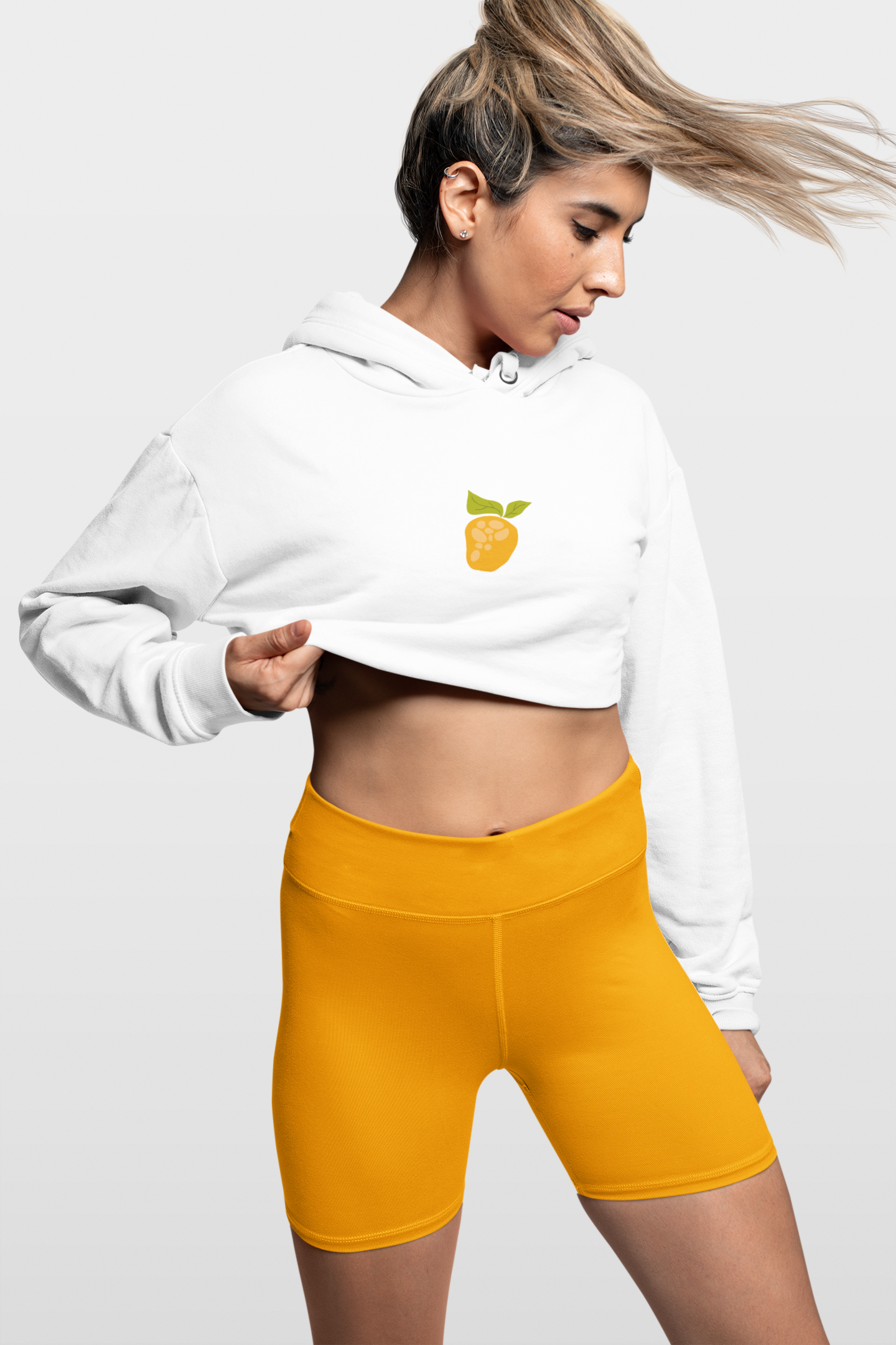 CROP HOODIES WHITE x MANGO