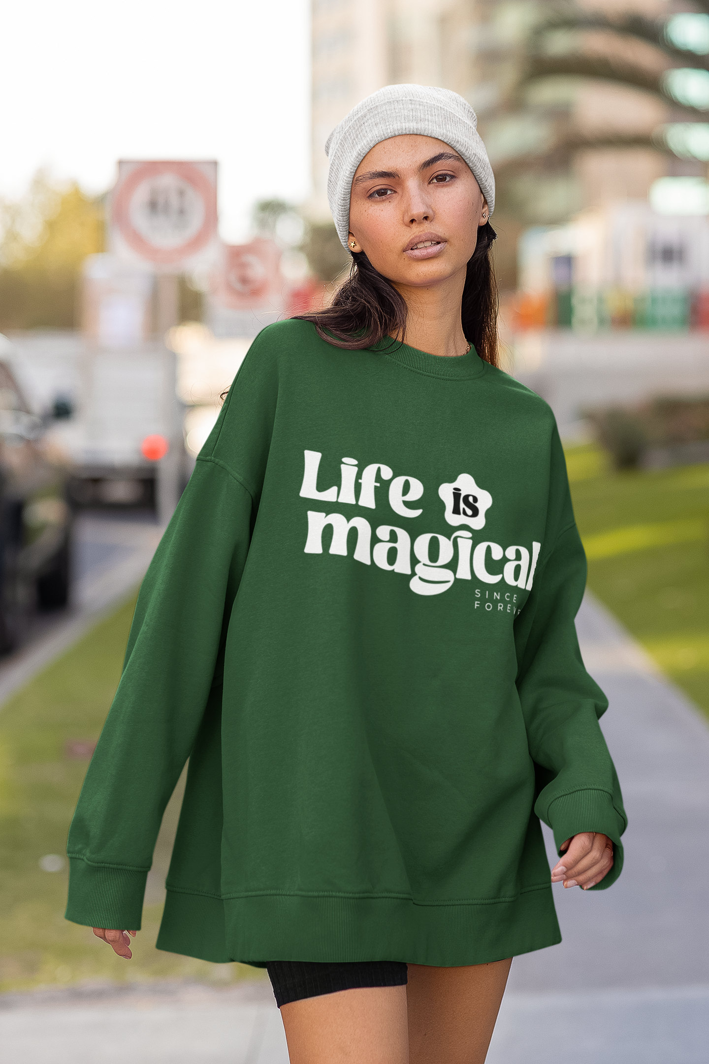 OVERSIZED SWEATSHIRTS  BOTTLE GREEN : MAGICAL